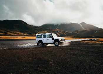 When You Should Call a Car Accident Lawyer